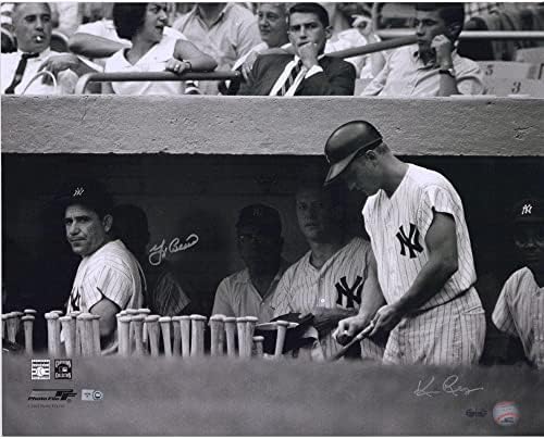 Yogi Berra New York Yankees Autographed 16 x 20 fotografija iskopina - fotograf Ken Regan potpisan - Autografirani MLB fotografije