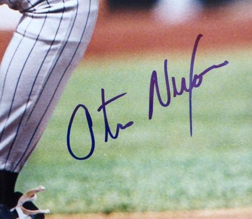 Otis Nixon Autographed 16x20 Photo Minnesota Twins SKU 214223 - Autografirane MLB fotografije